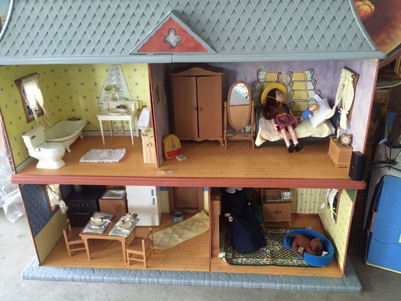 madeline doll house