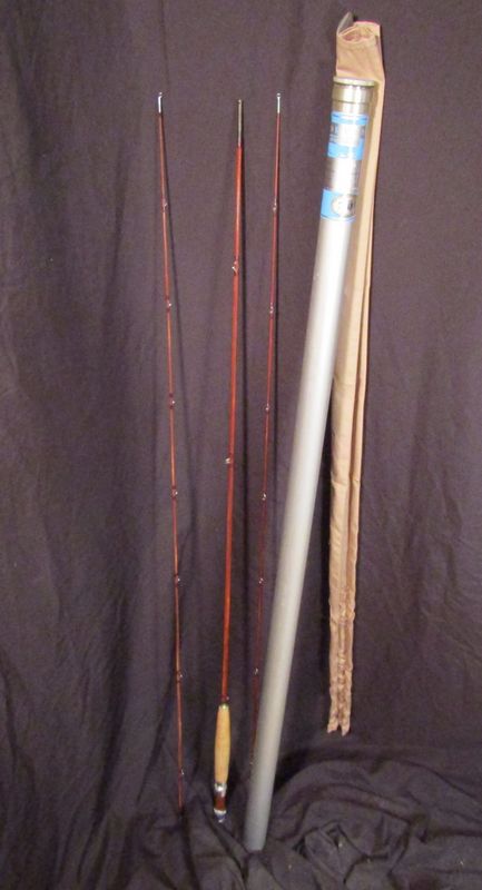 Lot - 8 1/2' MONTAGUE 'FLASH' FLY ROD, 3-SECTION, SPARE TIP, IN ORIGINAL  BAG W/ FIBER TUBE AND LABEL
