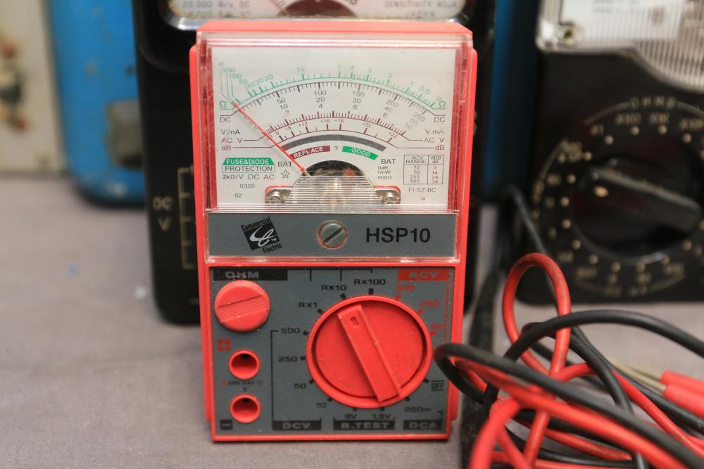 Sold at Auction: KNIGHT ANALOG VOLT OHM METER