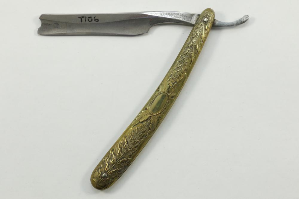 Jr Torrey Razor Absolute Auctions & Realty