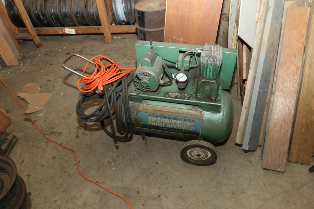 Absolute Auctions & Realty, Air Compressor Paint Sprayer 