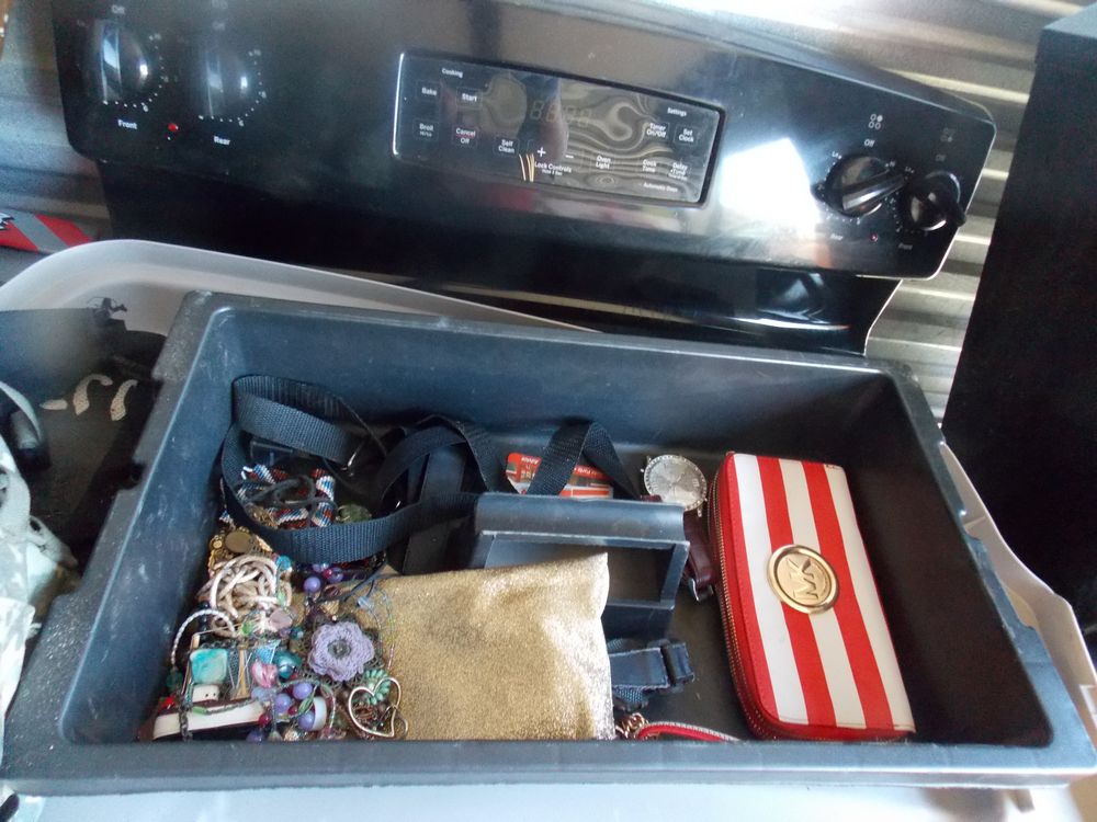 Absolute Auctions & Realty